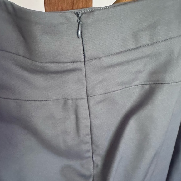 Ellen Tracy Light Blue Pencil Skirt - Picture 4 of 5